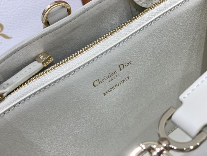 chr1st1an D10r shopping bags